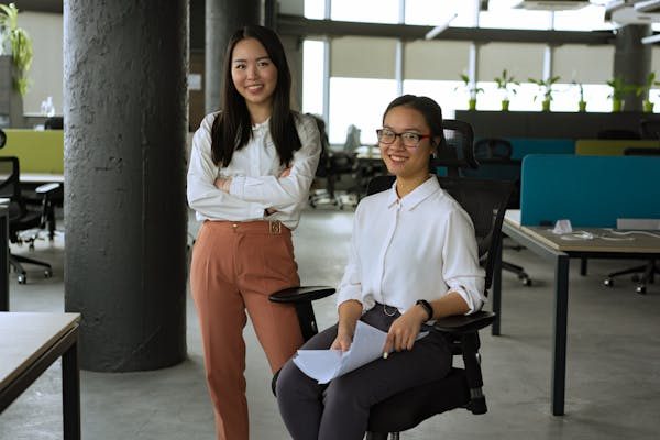 Découvrez le bureau assis-debout électrique easy drive 200×80 cm